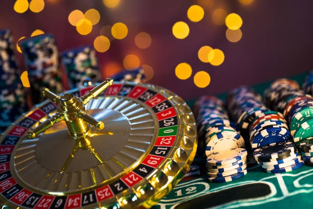 Adventures Beyond Wonderland symbol values and payout table details